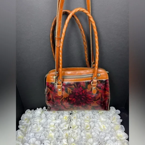 Patricia Nash Calvi leather Satchel Bag, gently used - Picture 4 of 12